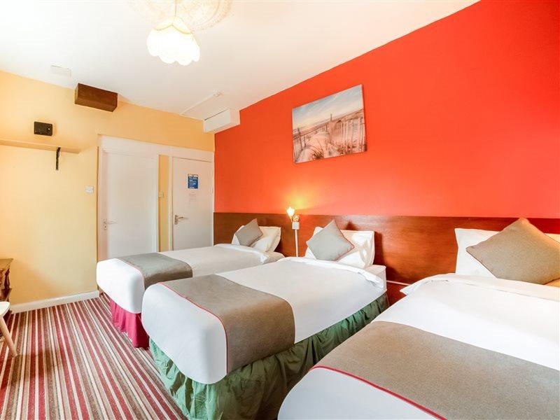 Oyo The Royal Hotel Dunston  Экстерьер фото