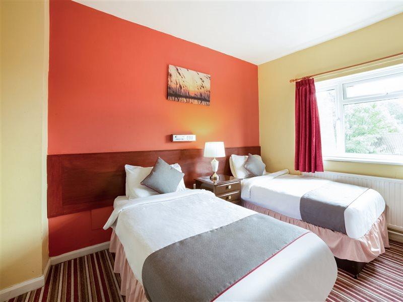 Oyo The Royal Hotel Dunston  Экстерьер фото
