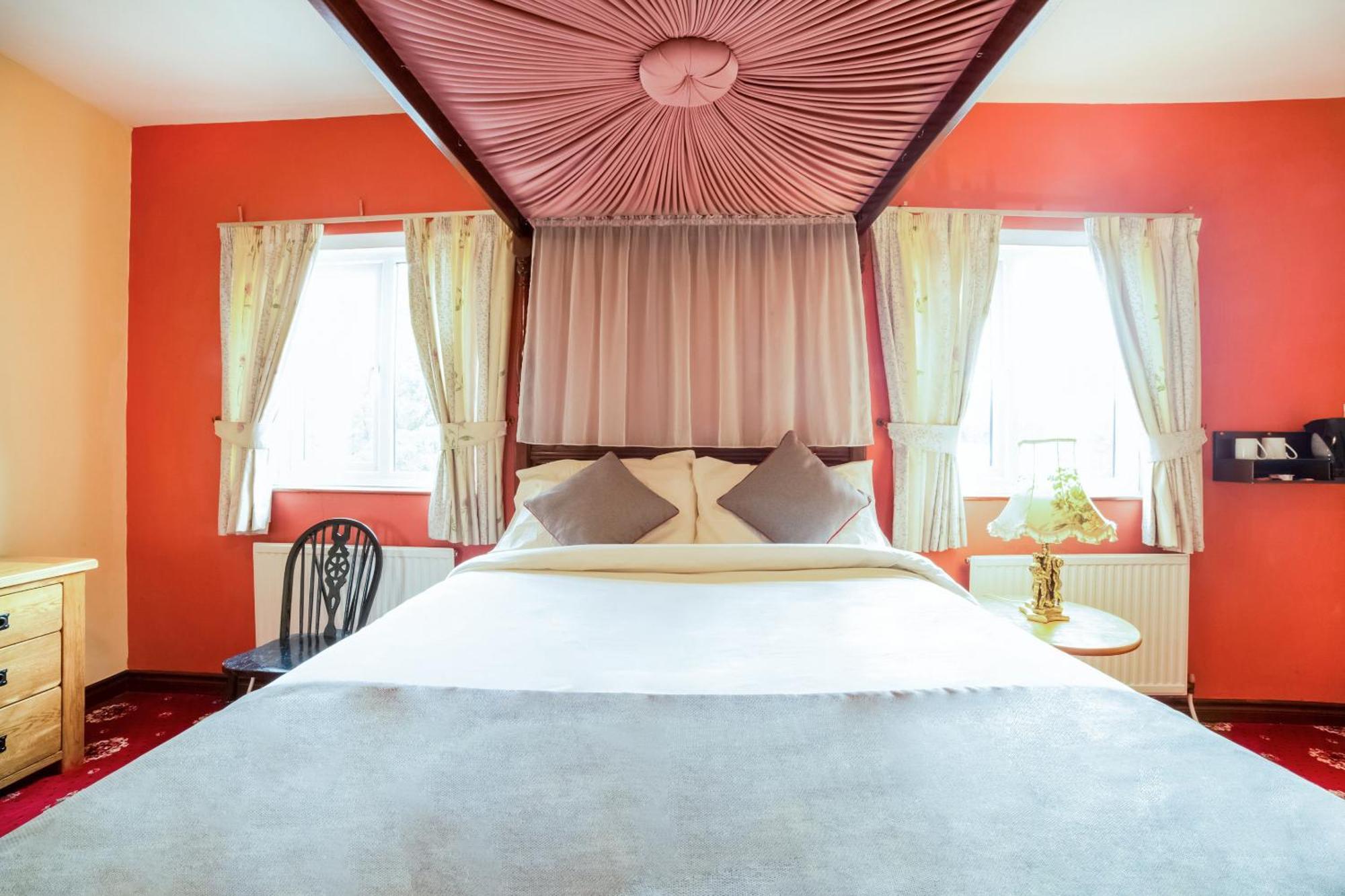 Oyo The Royal Hotel Dunston  Экстерьер фото