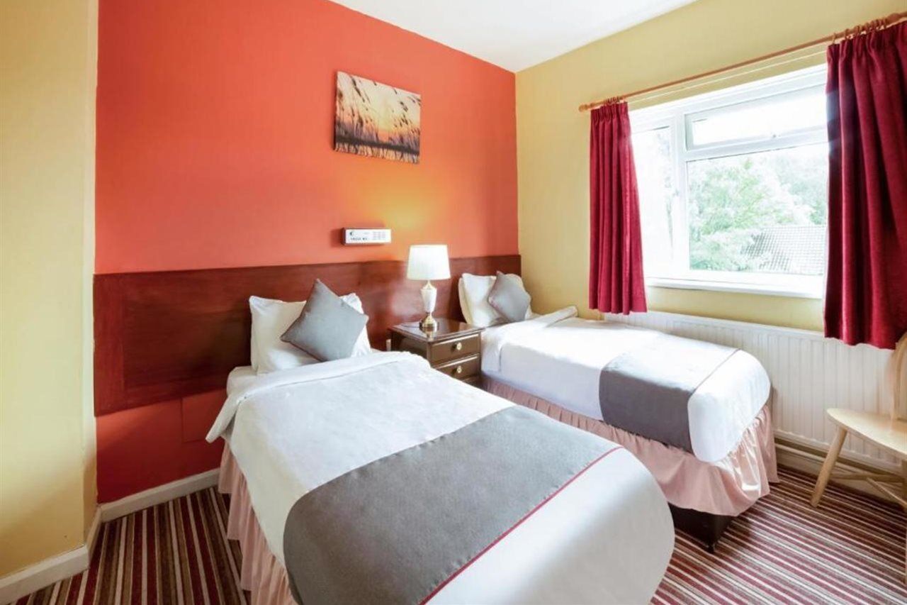 Oyo The Royal Hotel Dunston  Экстерьер фото